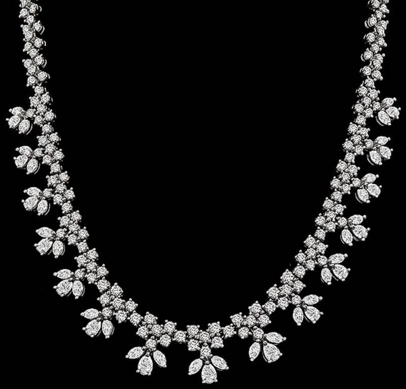 Amazing 20.44 Carats Diamonds Platinum Necklace 1