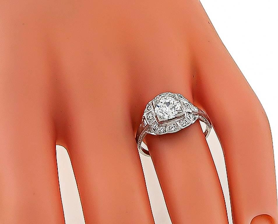 Round Cut 1.02 Carat GIA Certified Diamond platinum Engagement Ring For Sale