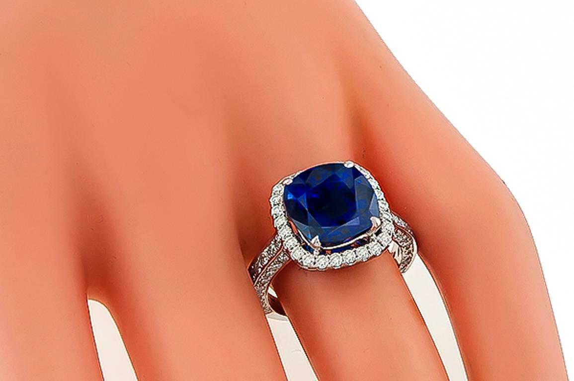Women's or Men's Natural 6.40 Carat Sapphire Diamond Gold Engagement Ring