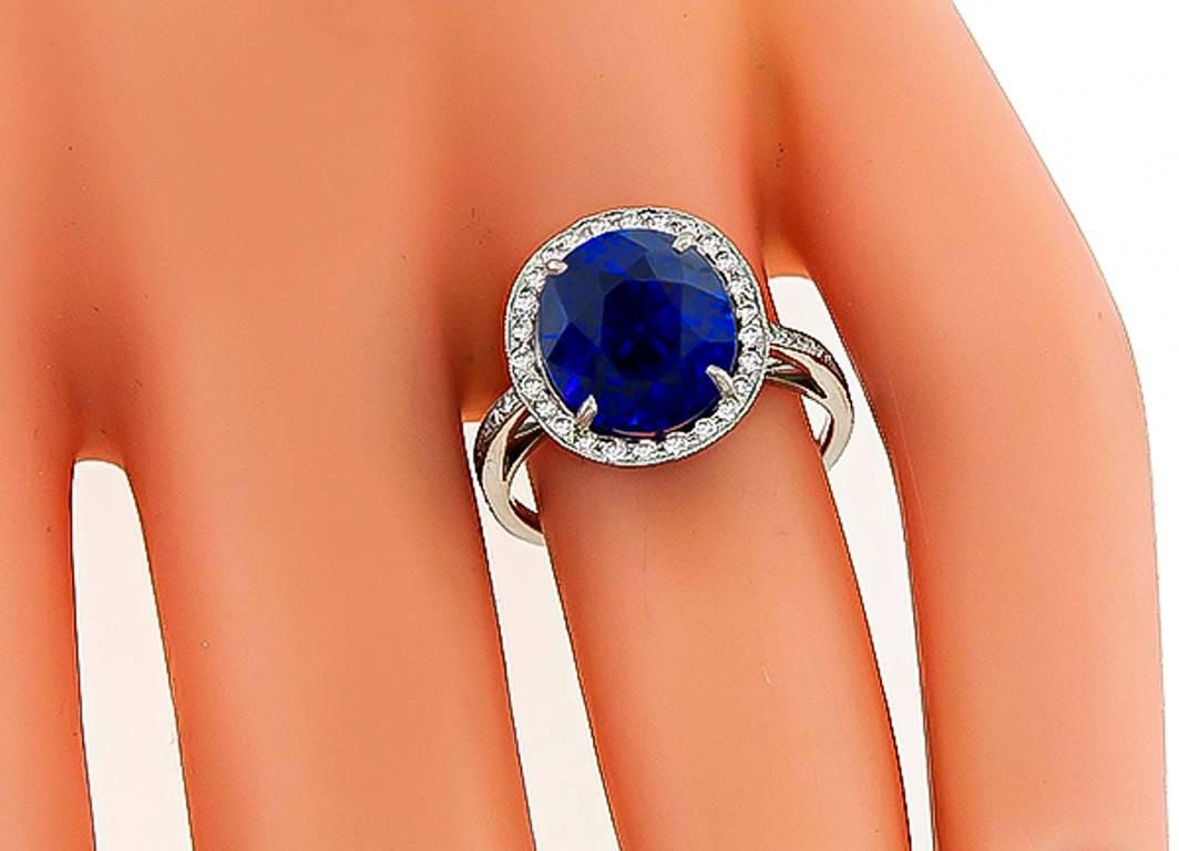 Women's or Men's Amazing 5.50 Carat Sapphire Diamond Ring For Sale