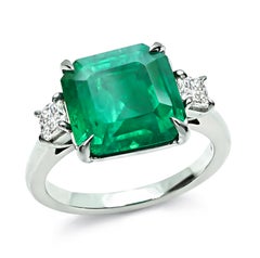 Anillo de compromiso de diamante esmeralda certificado AGL de 5,33 ct