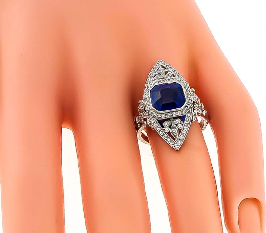 Vintage 4.39 Carat Sapphire Diamond Cluster Ring In New Condition For Sale In New York, NY