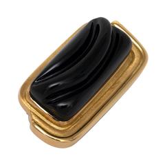 Circa 1970 Haroldo Burle Marx Forma Livre Onyx 18 Karat Gold Brooch