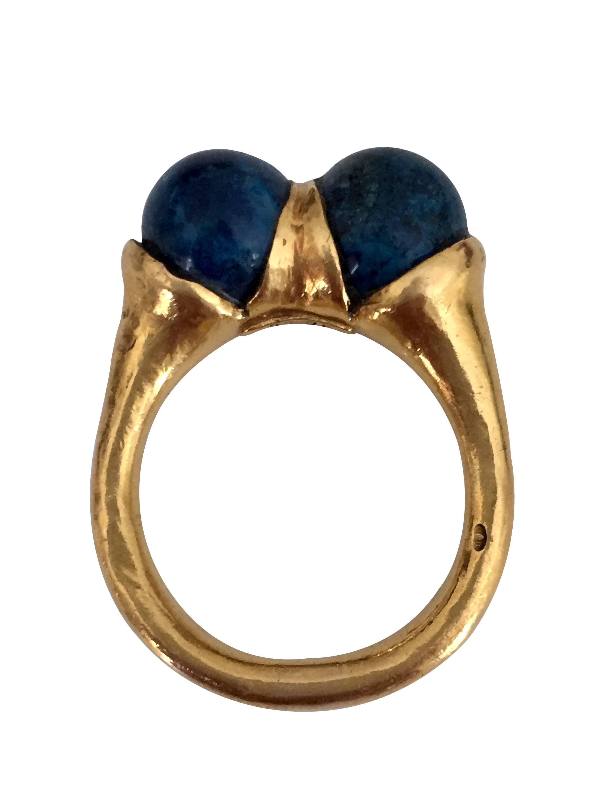 A sodalite and 18k yellow gold ring, by Lalaounis 
Signed Lalaounis
Size : 51

