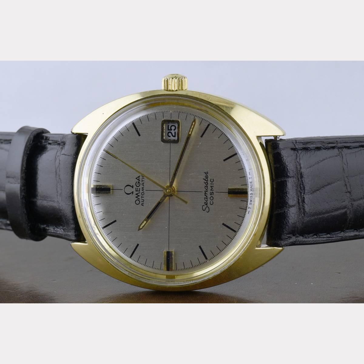 Omega Gold-Plated Stainless steel Cosmic Automatik Date wristwatch 1971 In Good Condition For Sale In Berlin, DE