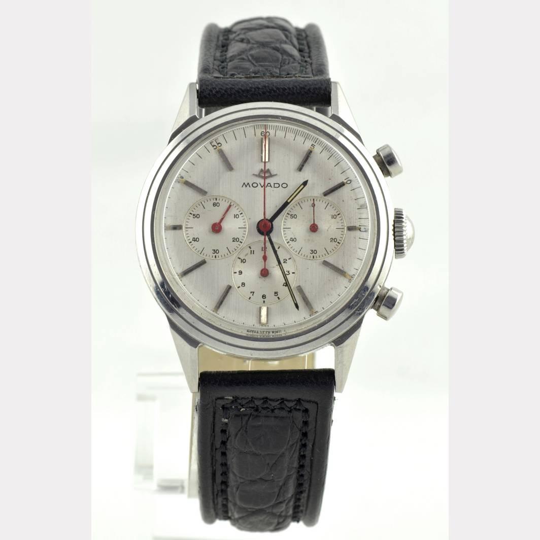 Rare chronograph from Movado. The same type was used by the Dutch Air Force. Made in best quality with a screwed stainless steel case. Silvered dial with applied stick indices and. Three recessed sub-dials with minutes at the three, and hours at the