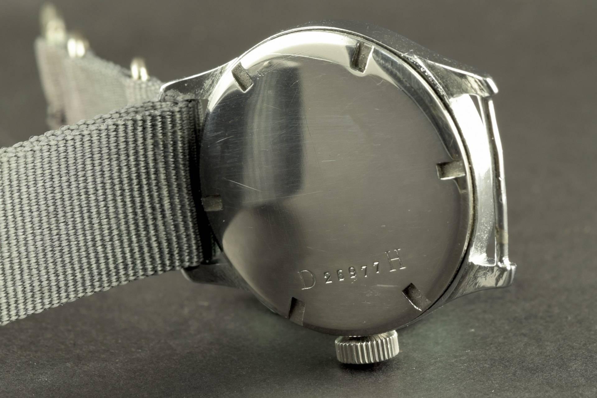 Buren Stainless Steel German Army WW II Official Military Wristwatch, 1940 2