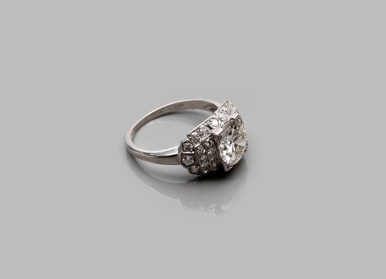 An Art Deco platinum and diamond ring