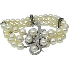 1950s Vintage Diamond Clasp Triple Strand Cultured Pearl Bracelet