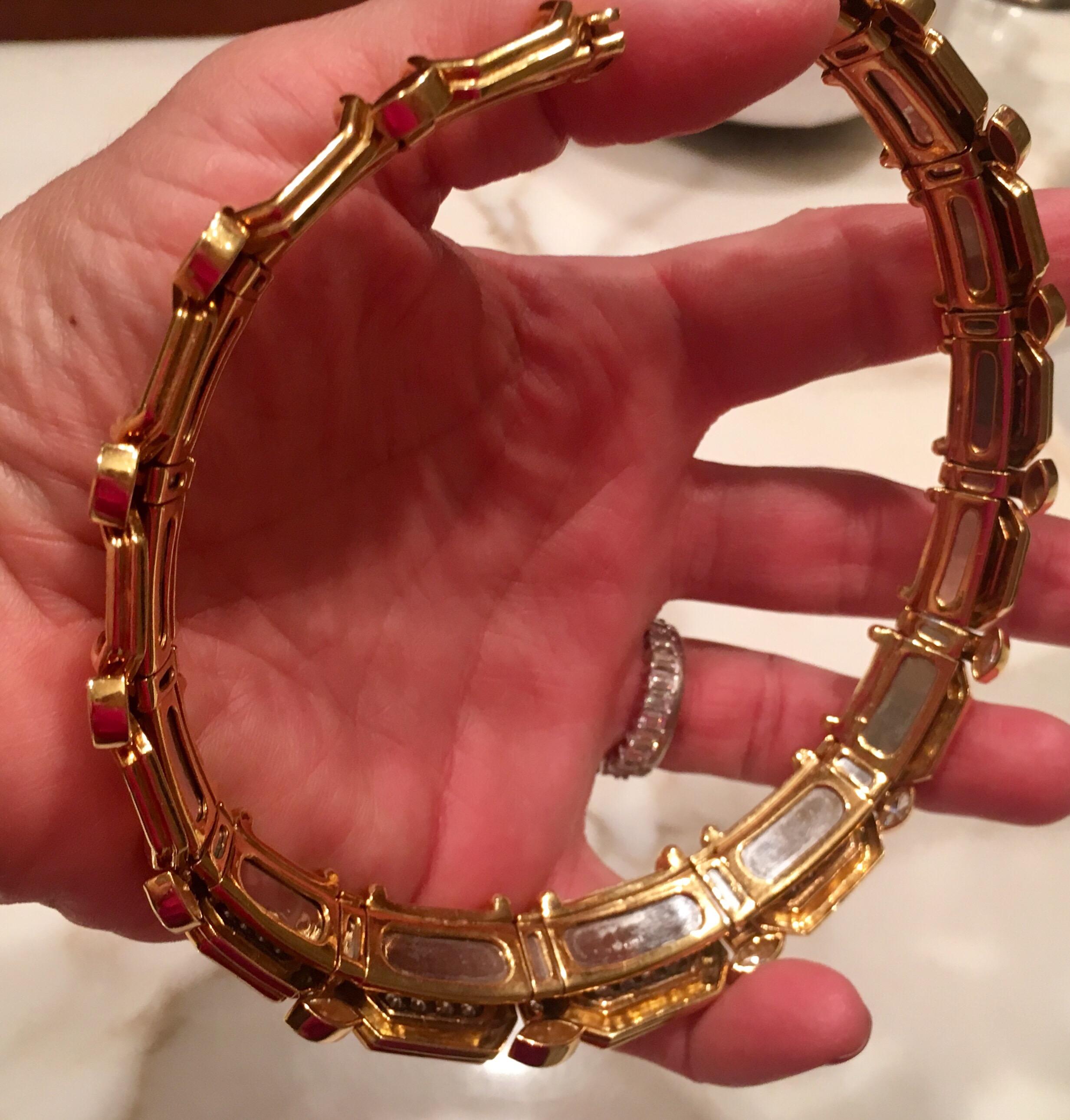 Stunning Pave Diamond Bold Gold Choker Necklace For Sale 1