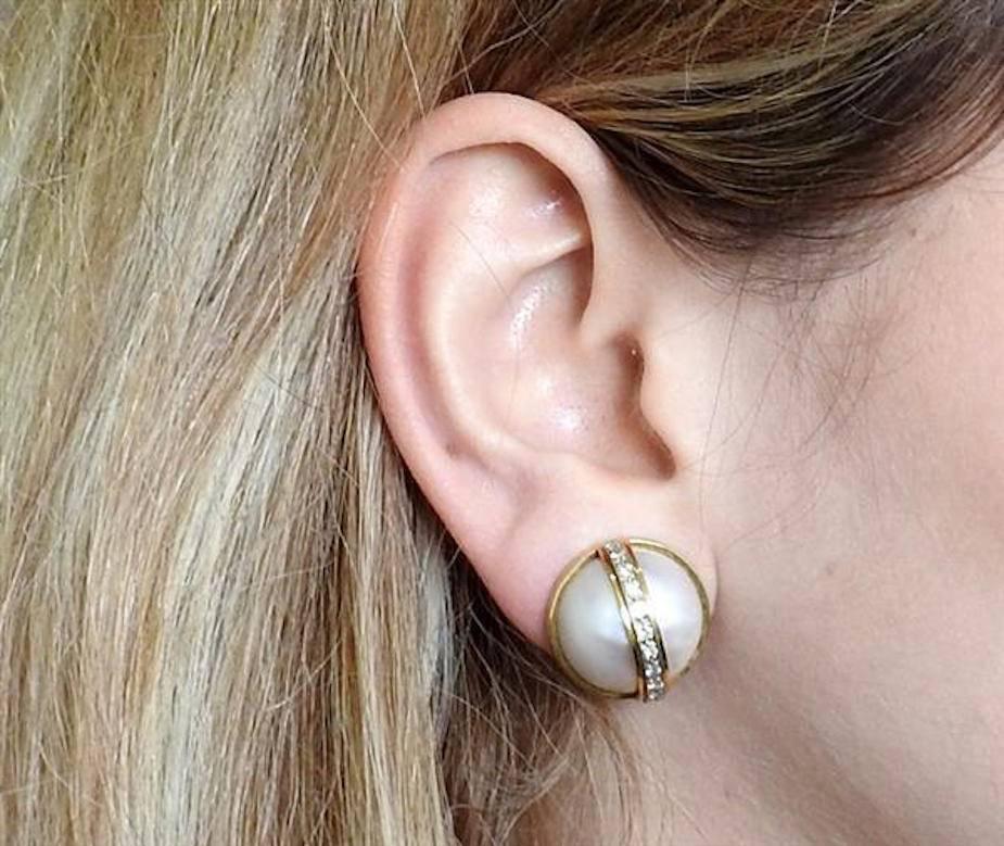 Gold Mabe Pearl and 0.50 Carats Diamonds Gold Clip Earrings, 1990s 3