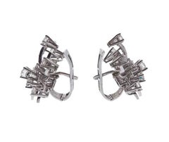 Stunning 1950s VS Diamond 18k Gold Pierced Earrings