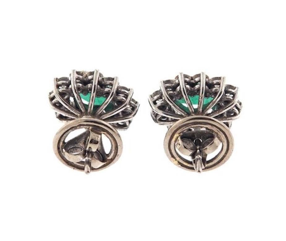 Modern Stunning 1950s Diamond Emerald Stud Earrings