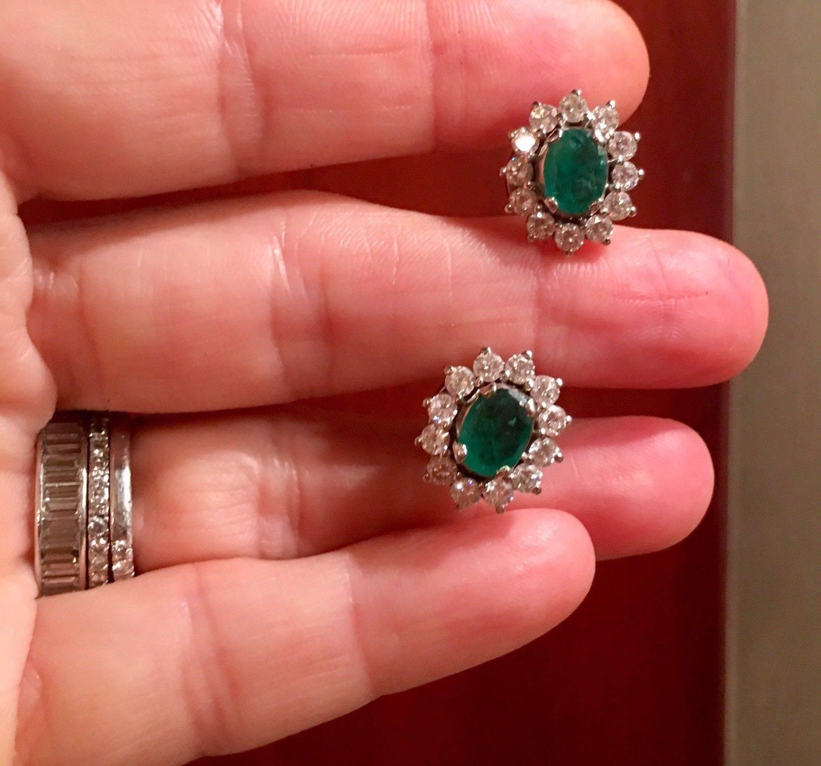 Women's Stunning 1950s Diamond Emerald Stud Earrings