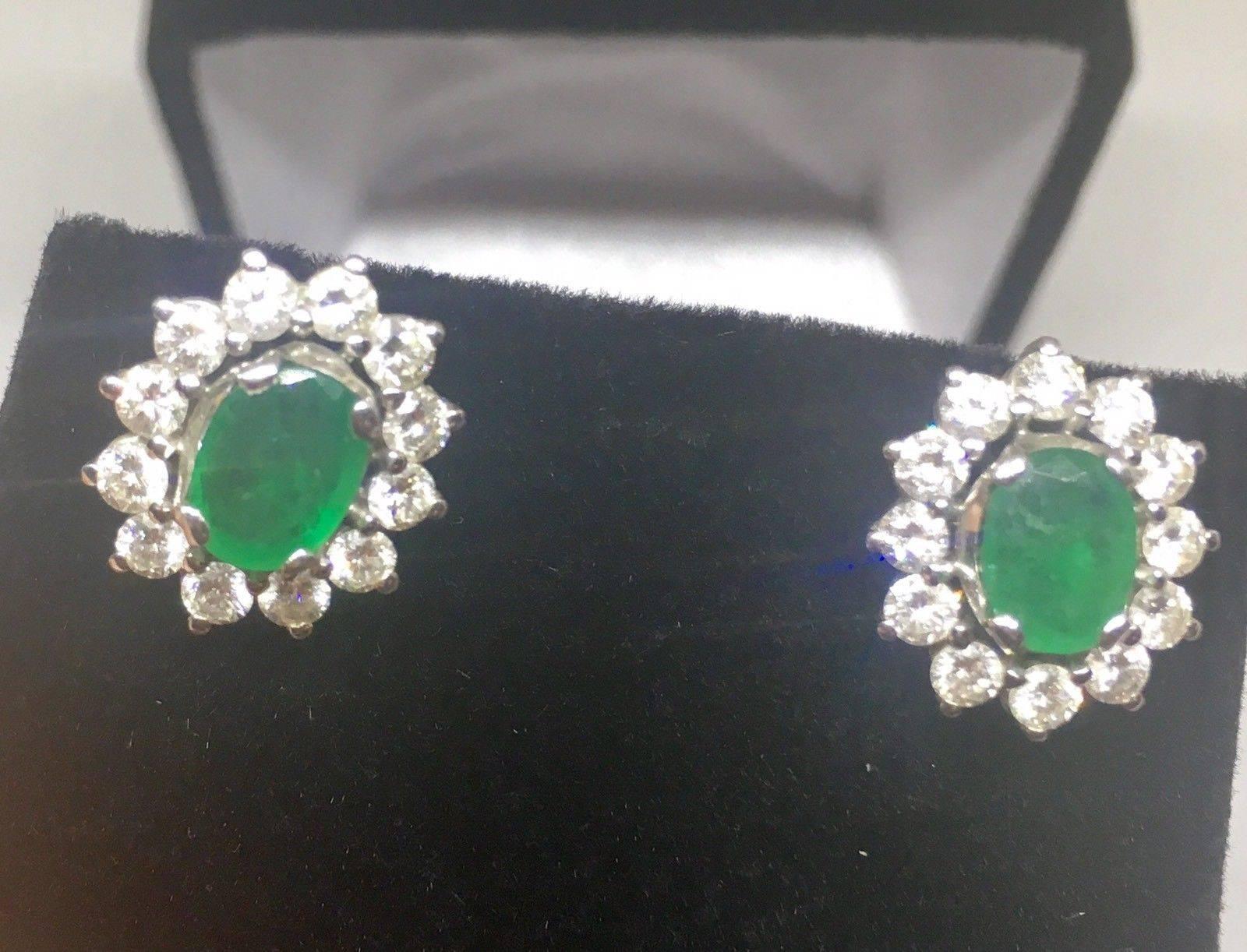 Stunning 1950s Diamond Emerald Stud Earrings 2