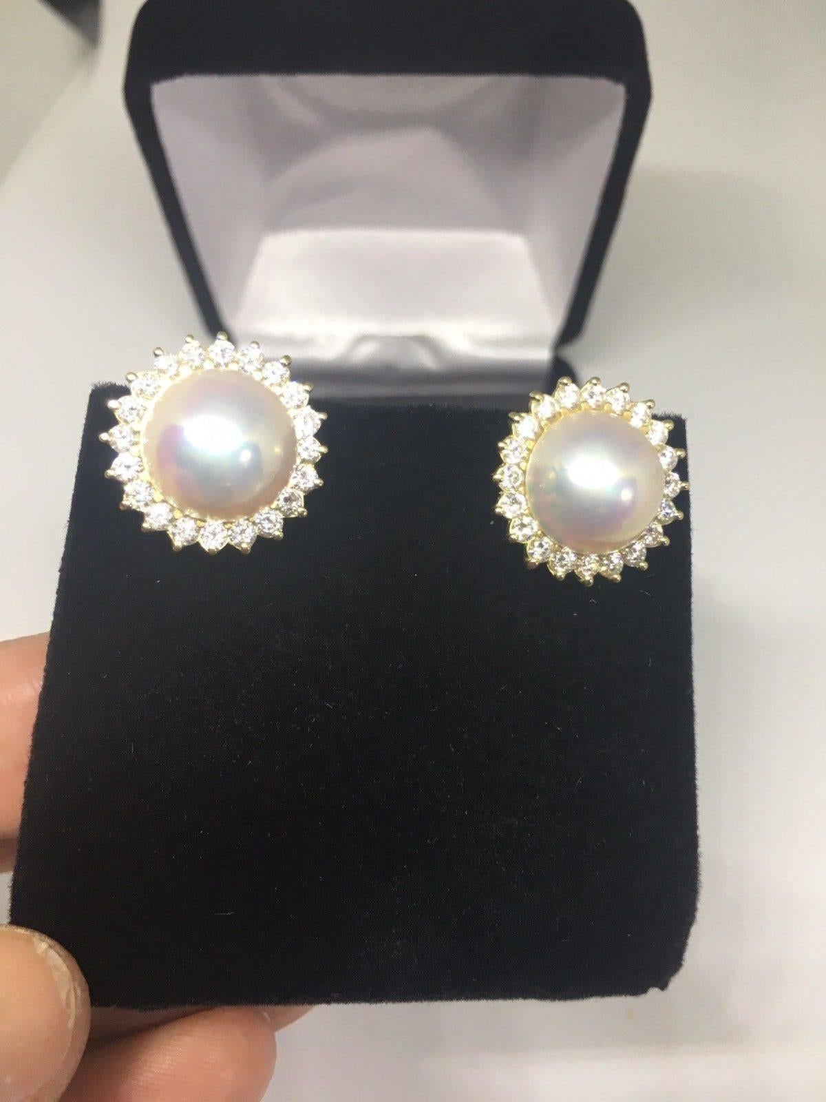 Women's Diamond Halo Mabe Pearl Pierced Earrings