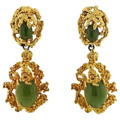 1970s Green Jade Cabochon Gold Free-Form Dangle Clip Earrings