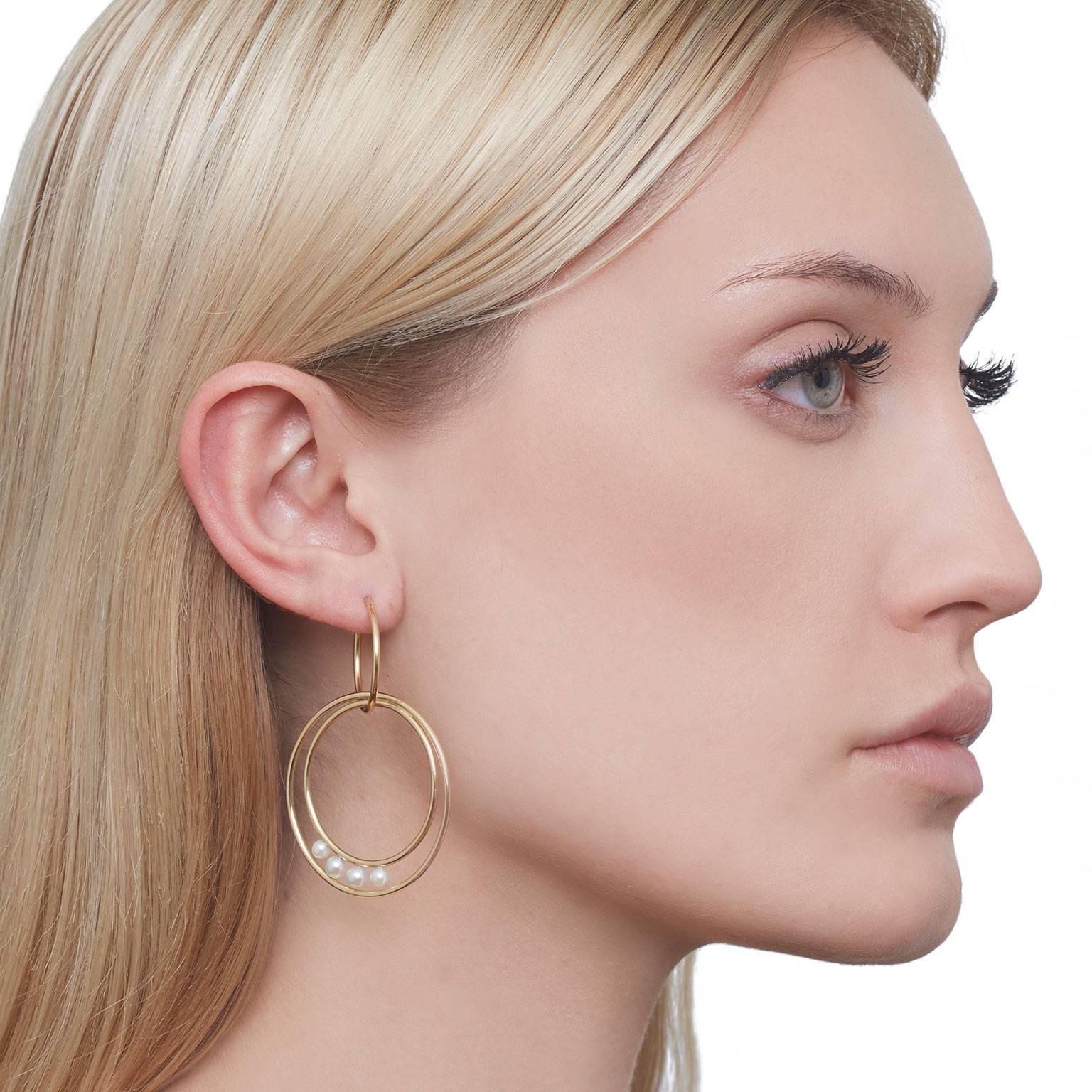 Cushla Whiting Planetary Pearl Gold Hoop Earrings In New Condition For Sale In Melbourne, AU