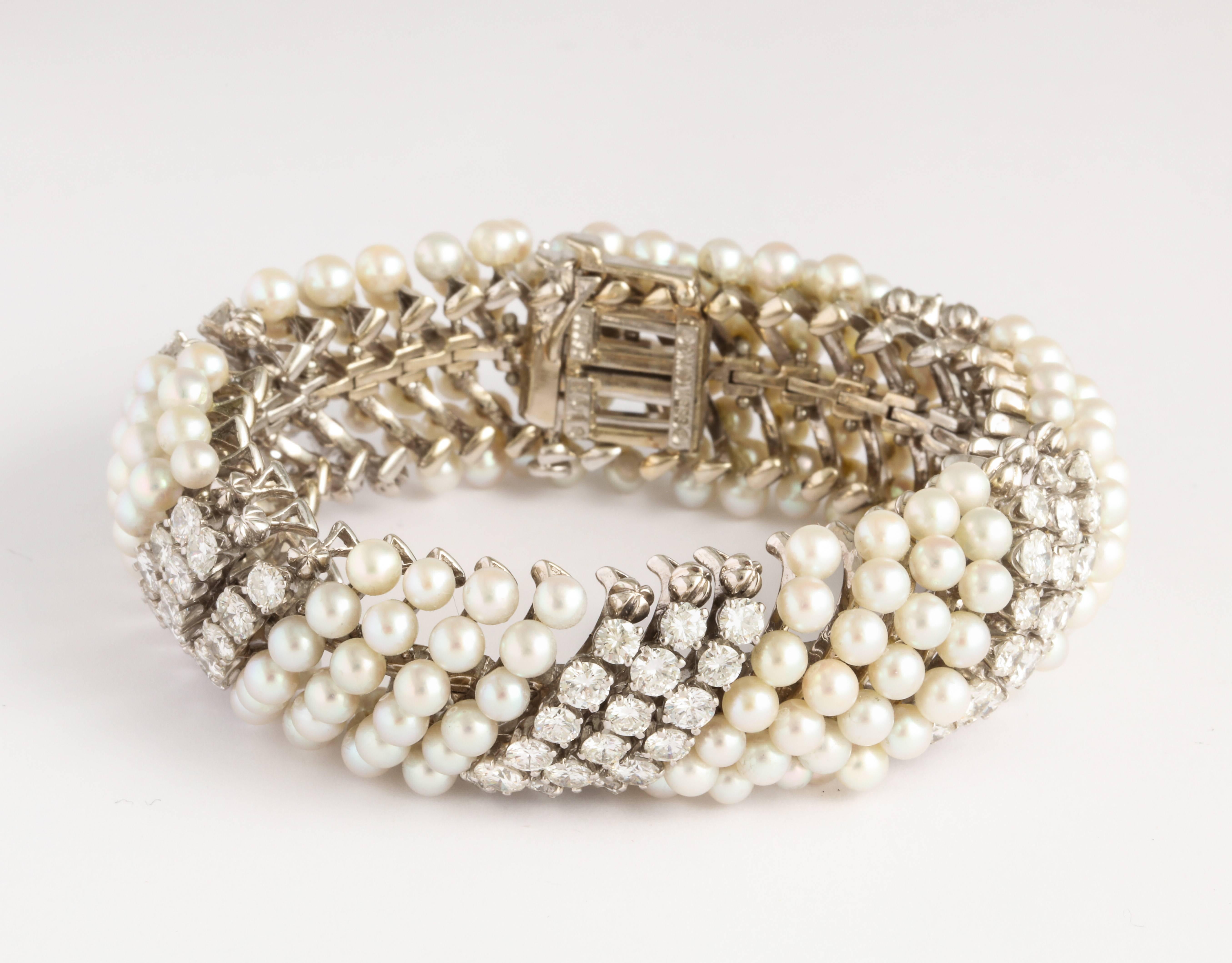 David Webb Bracelet de perles et diamants en vente 1