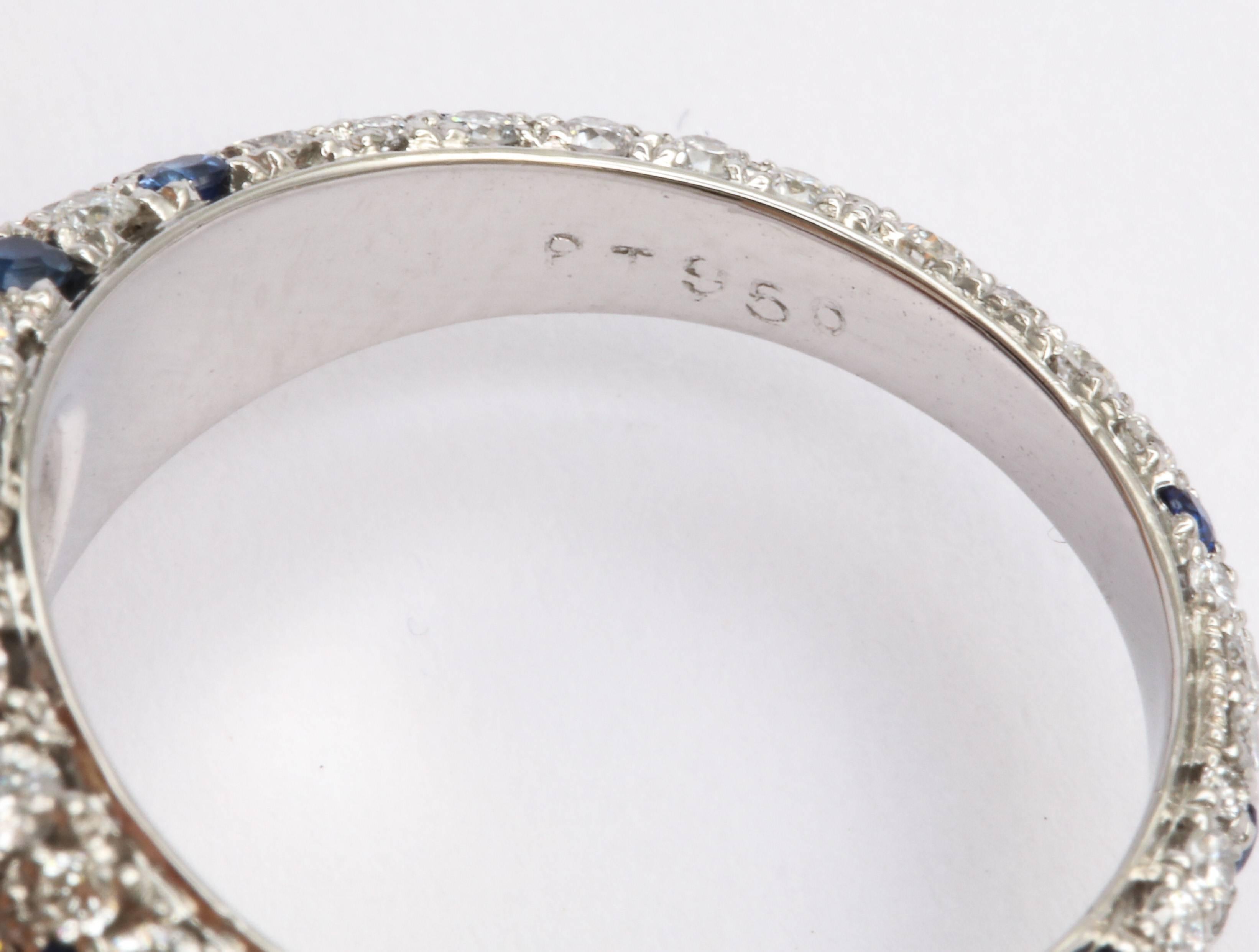 Femenino o masculino AGL Certified 16 Carat Ceylon Sapphire Diamond Cocktail Ring en venta