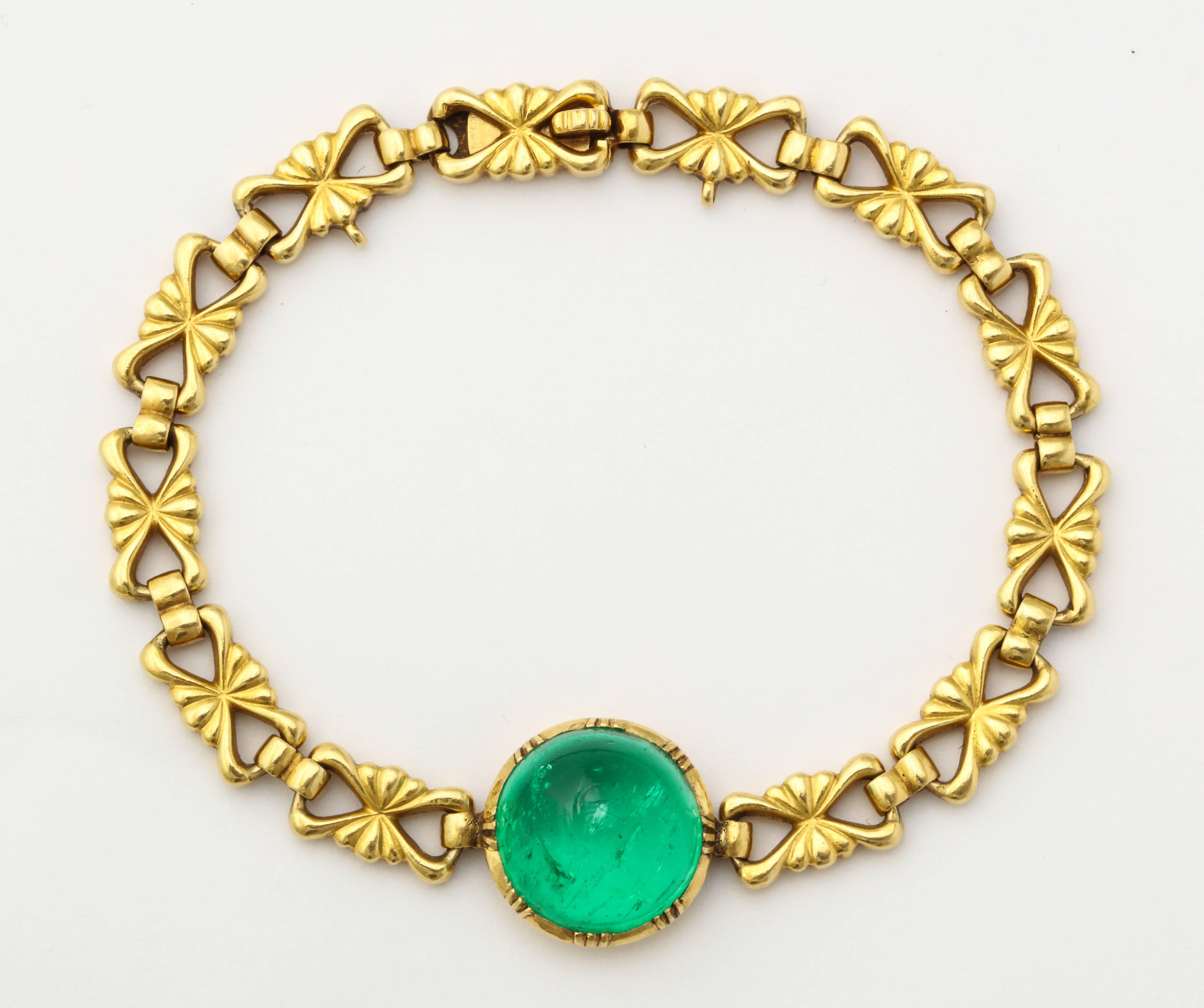 Art Nouveau Carlo Giuliano Cabochon Emerald Gold Bracelet