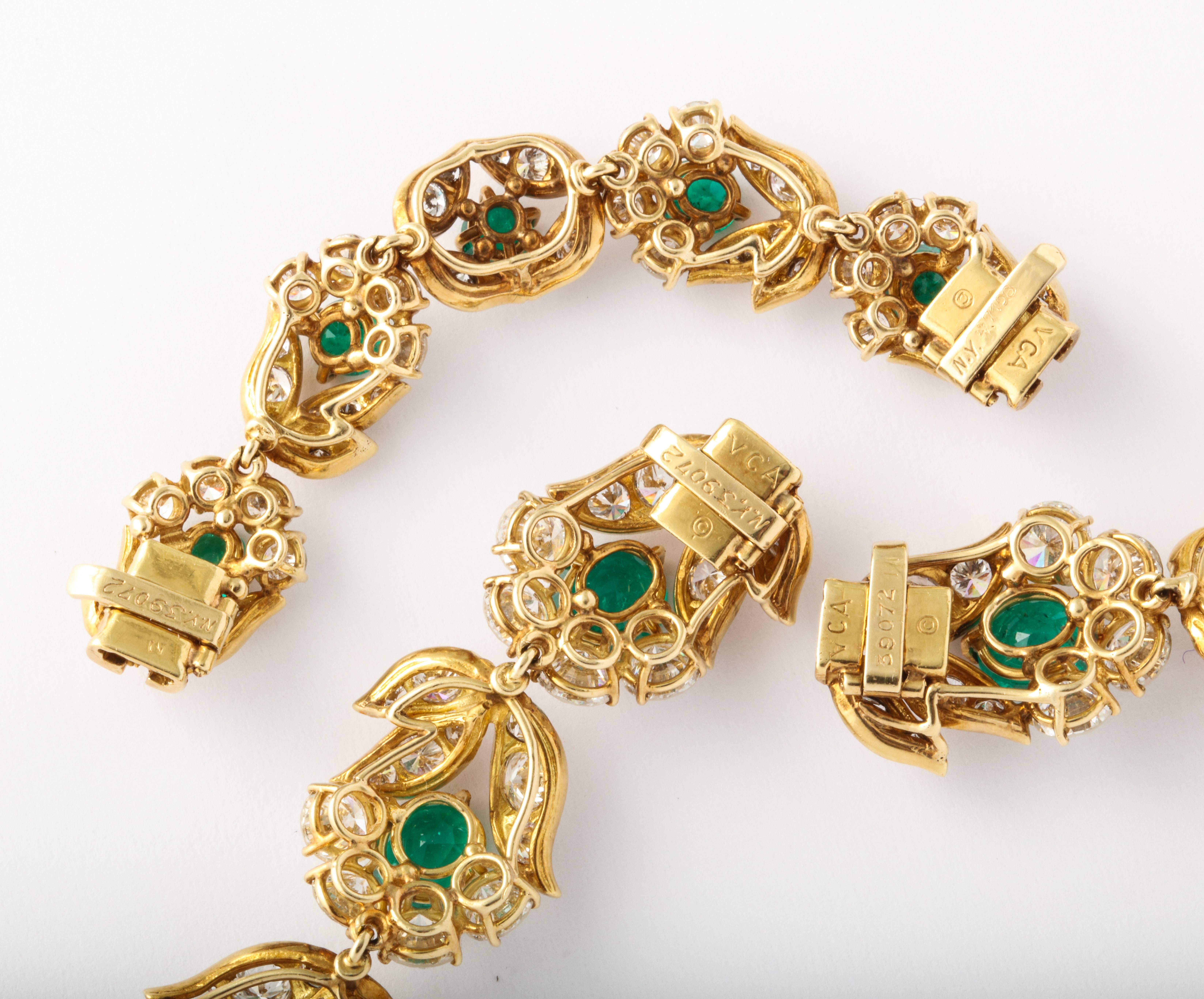 Van Cleef & Arpels Diamond Emerald Necklace Converts to Bracelets 2
