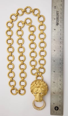 Van Cleef & Arpels Iconic Lion Türklopfer Ohrringe:: Halskette und Anhänger Set