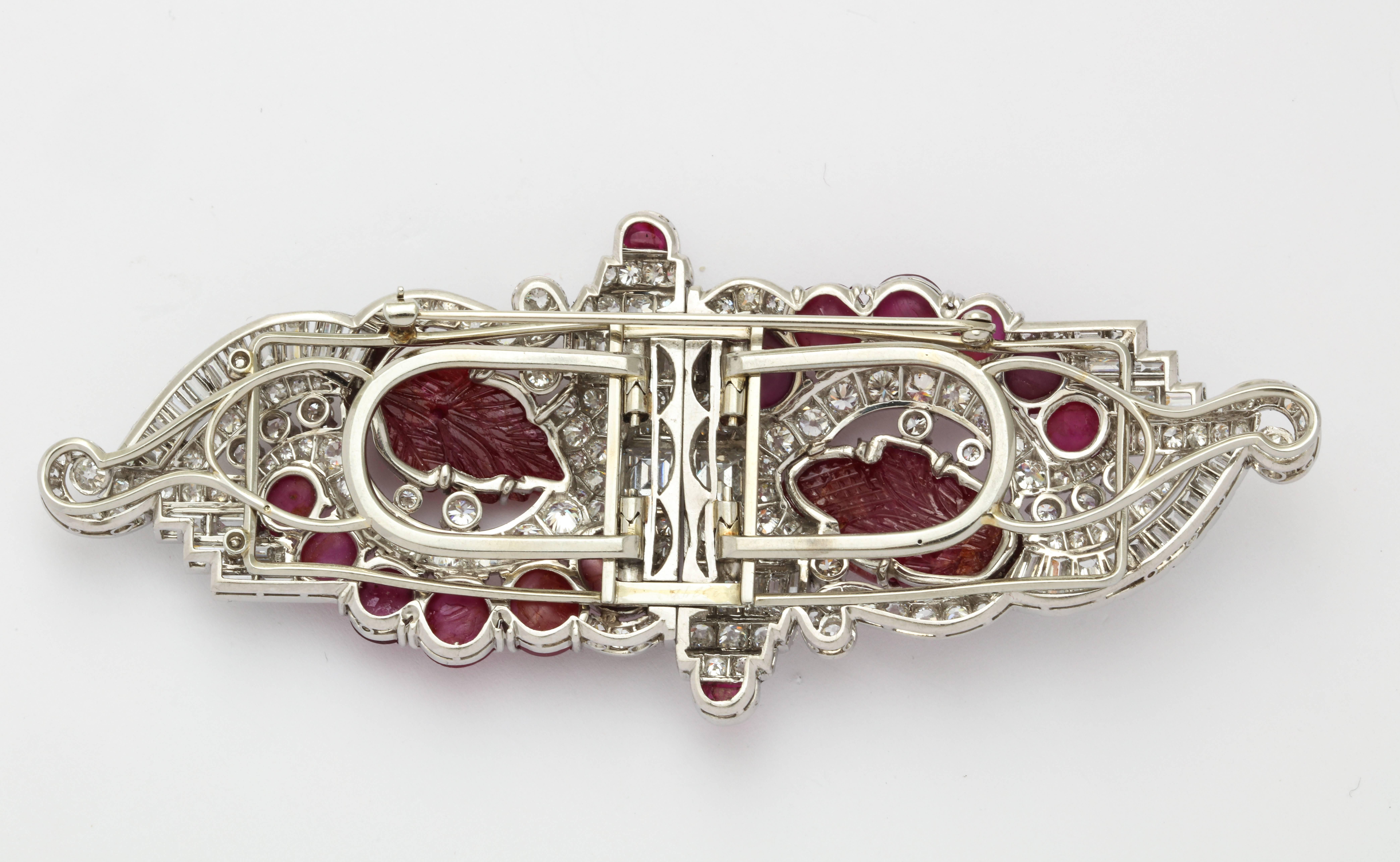  Art Deco Carved Ruby and Diamond Double Clip Brooch or Pearl Combination In Good Condition In New York, NY