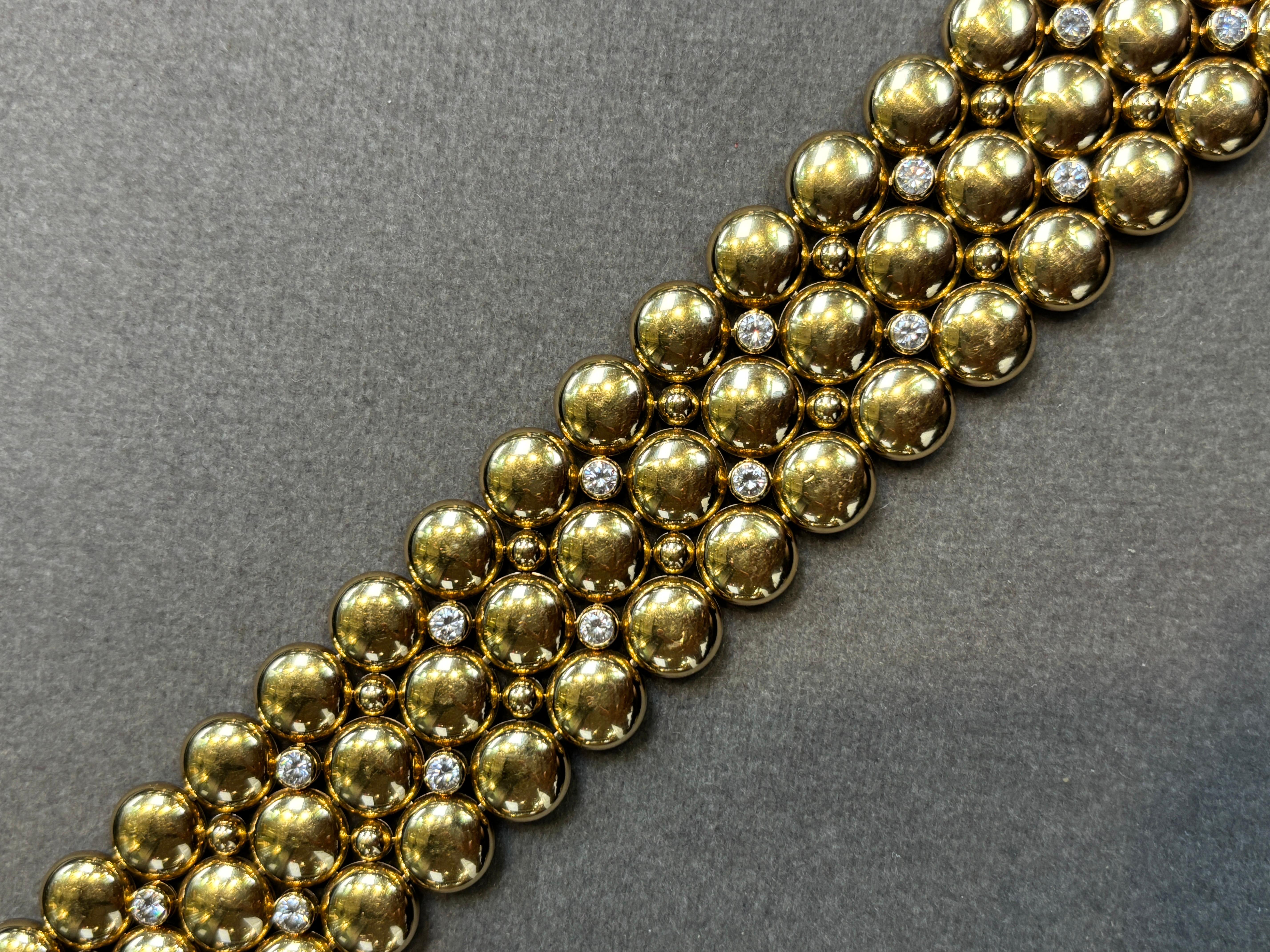 Cartier Bracciale reversibile bicolore in oro e diamanti in vendita 4