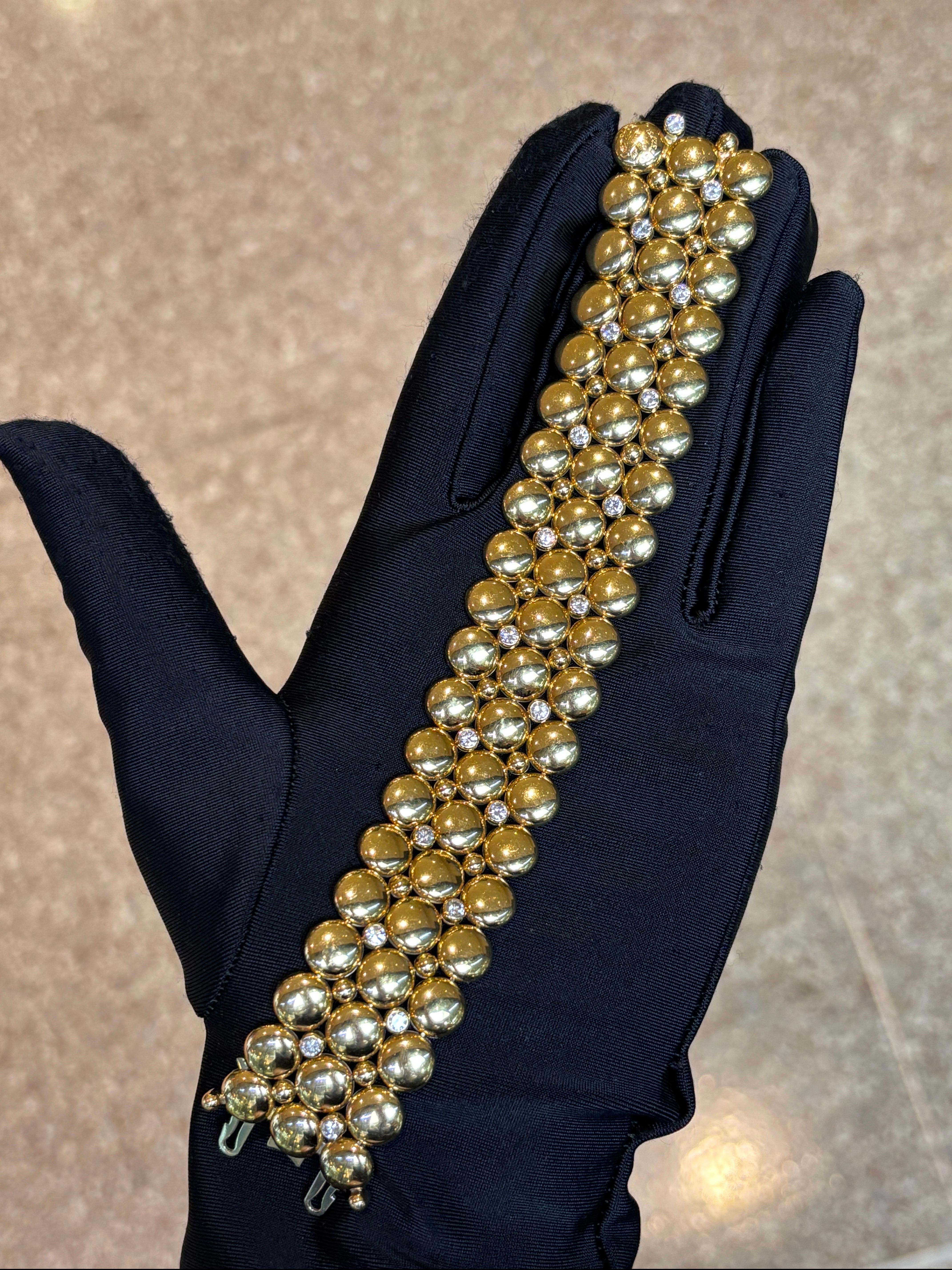 Cartier Bracciale reversibile bicolore in oro e diamanti in vendita 1