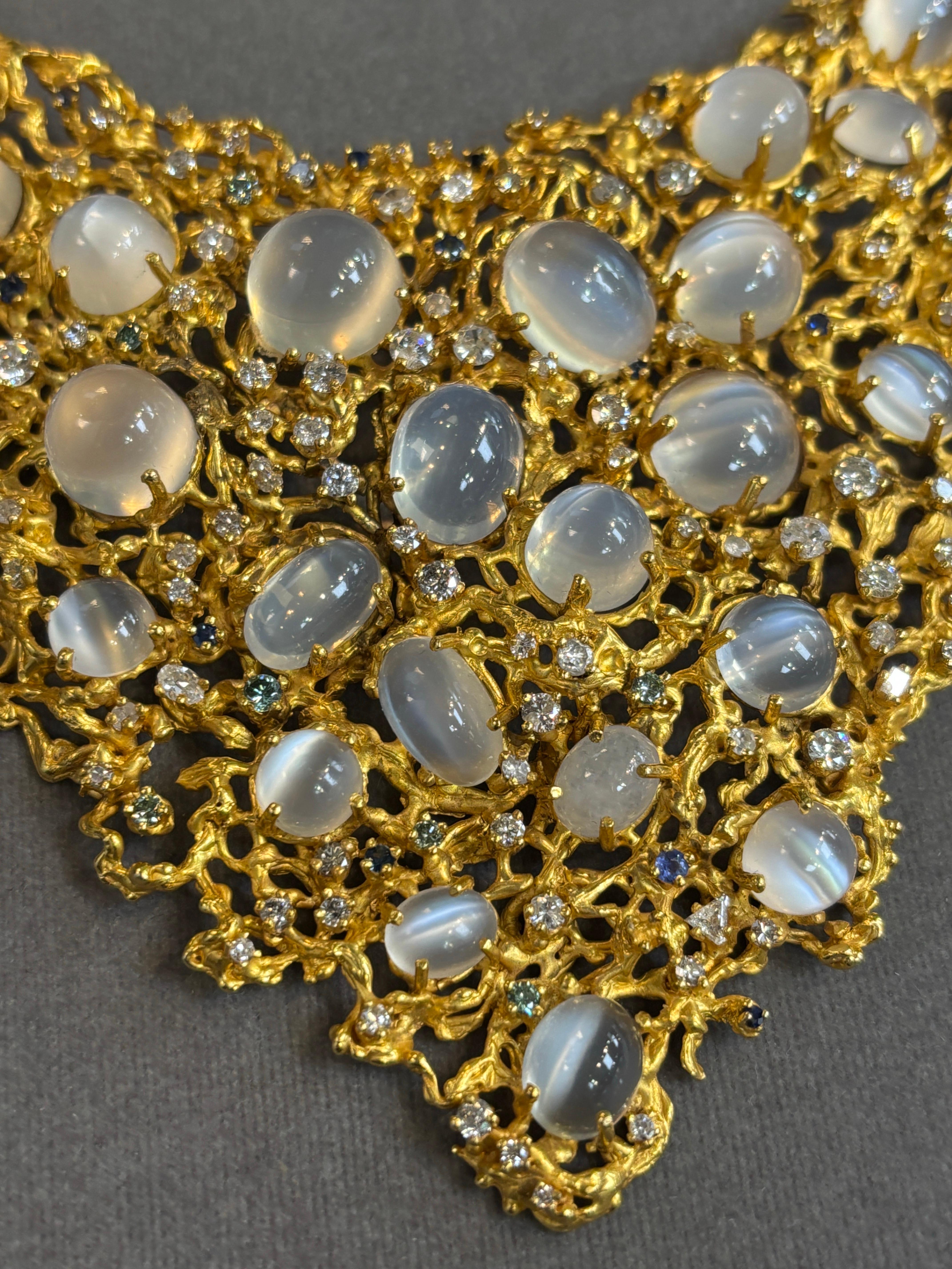 Große brutalistische Mondstein- und Diamant-Latzkette im Angebot 2