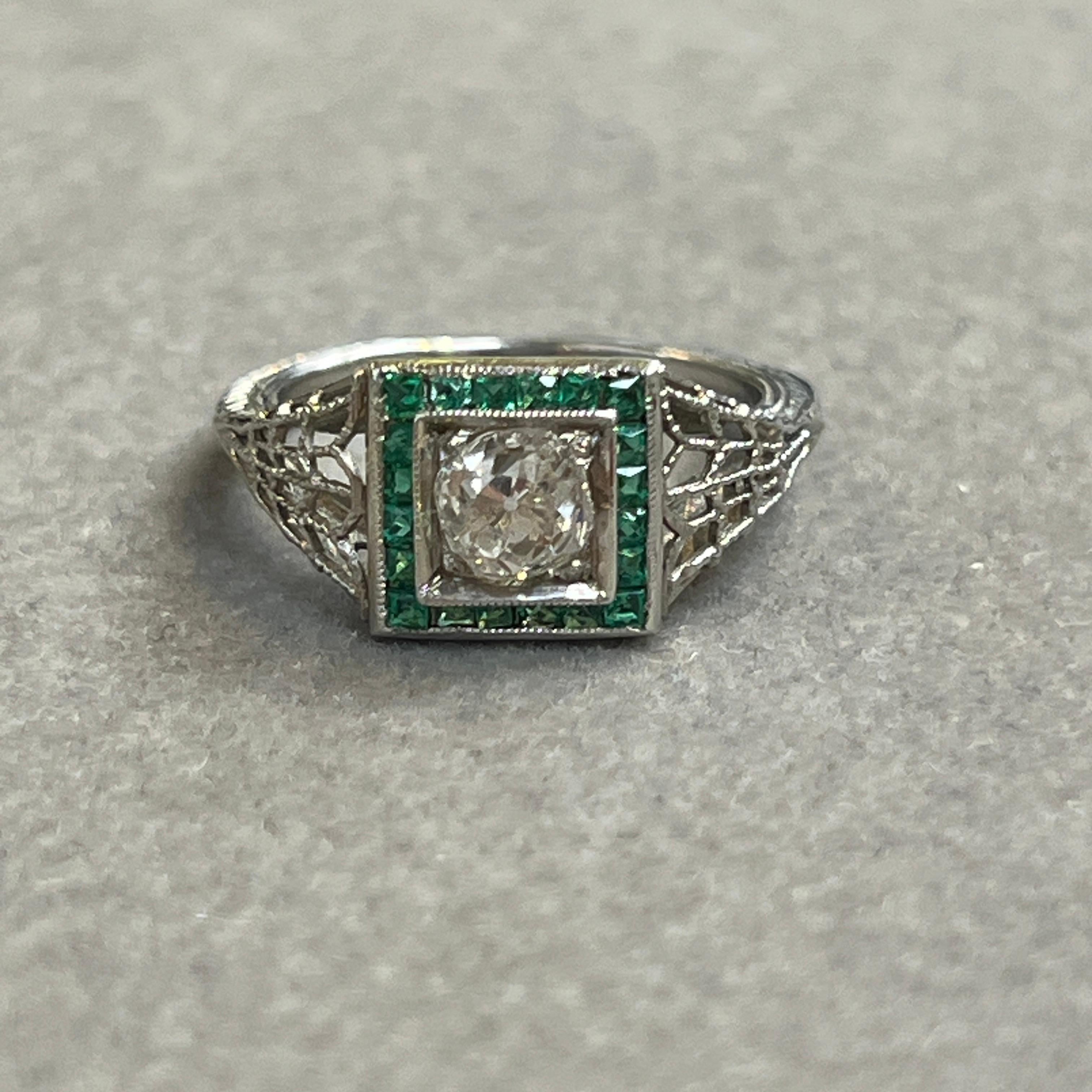 Art déco-Ring mit Smaragd und Diamant im Angebot 2