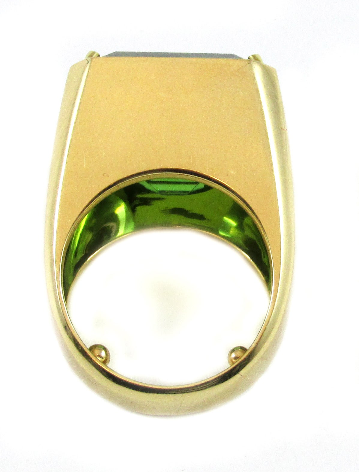 Tiffany & Co. Paloma Picasso Rare Gem Peridot Gold Ring In Excellent Condition In New York, NY