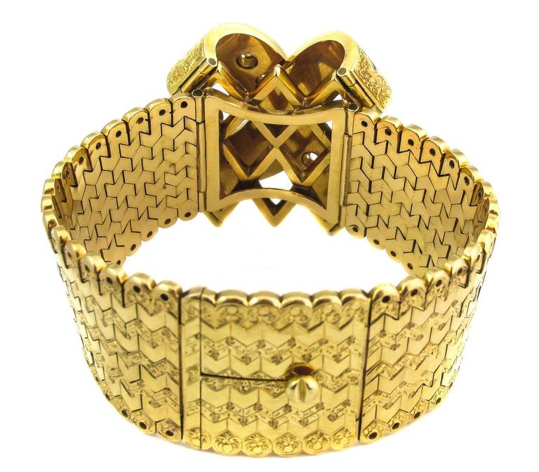 Enamel Pearl Gold Bracelet For Sale at 1stDibs