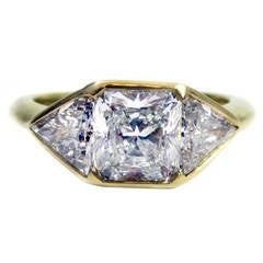 Retro Cartier 1.86 Carat Diamond Gold Starburst Ring