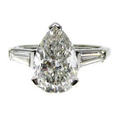 3.05 Pear Shaped Diamond Platinum Solitaire 3.05 Pear Shaped Diamond Platinum Solitaire