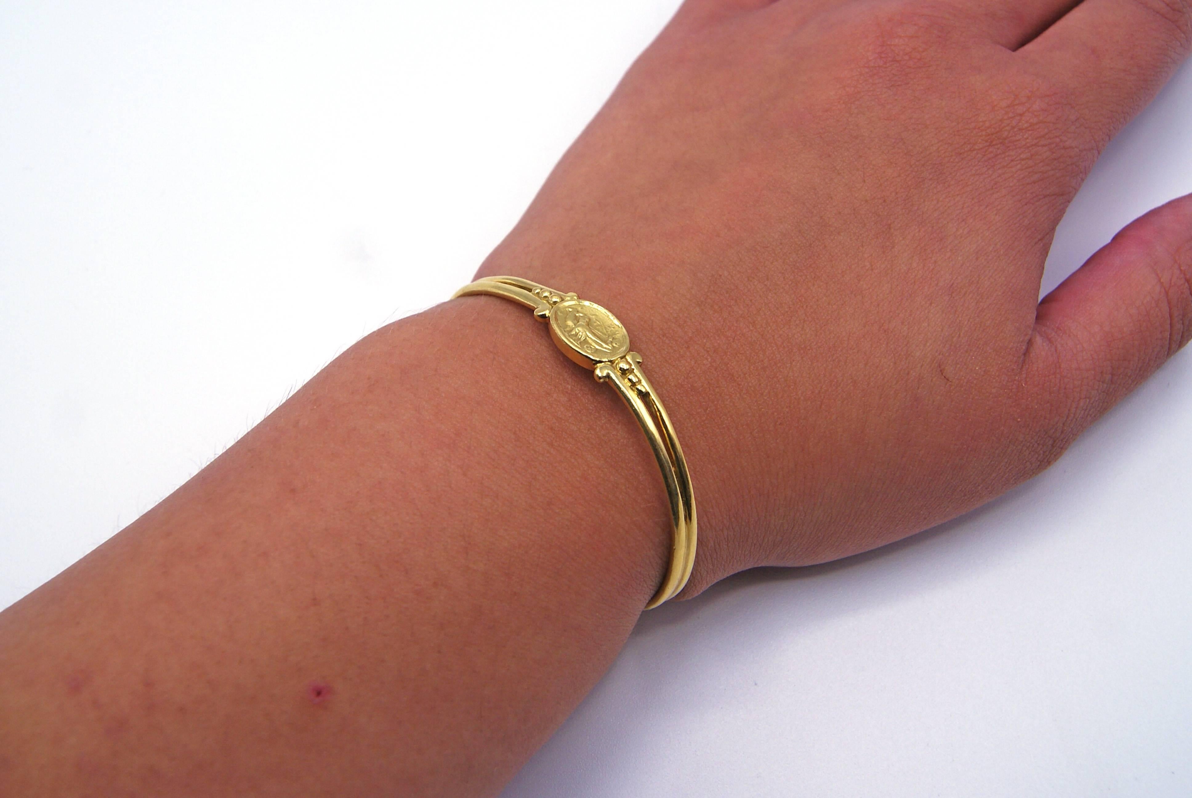 H. Woodhull 1990s Egyptian Revival Yellow Gold Bangle Bracelet 1