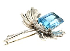 Asprey Retro Aquamarine Diamond Platinum Brooch