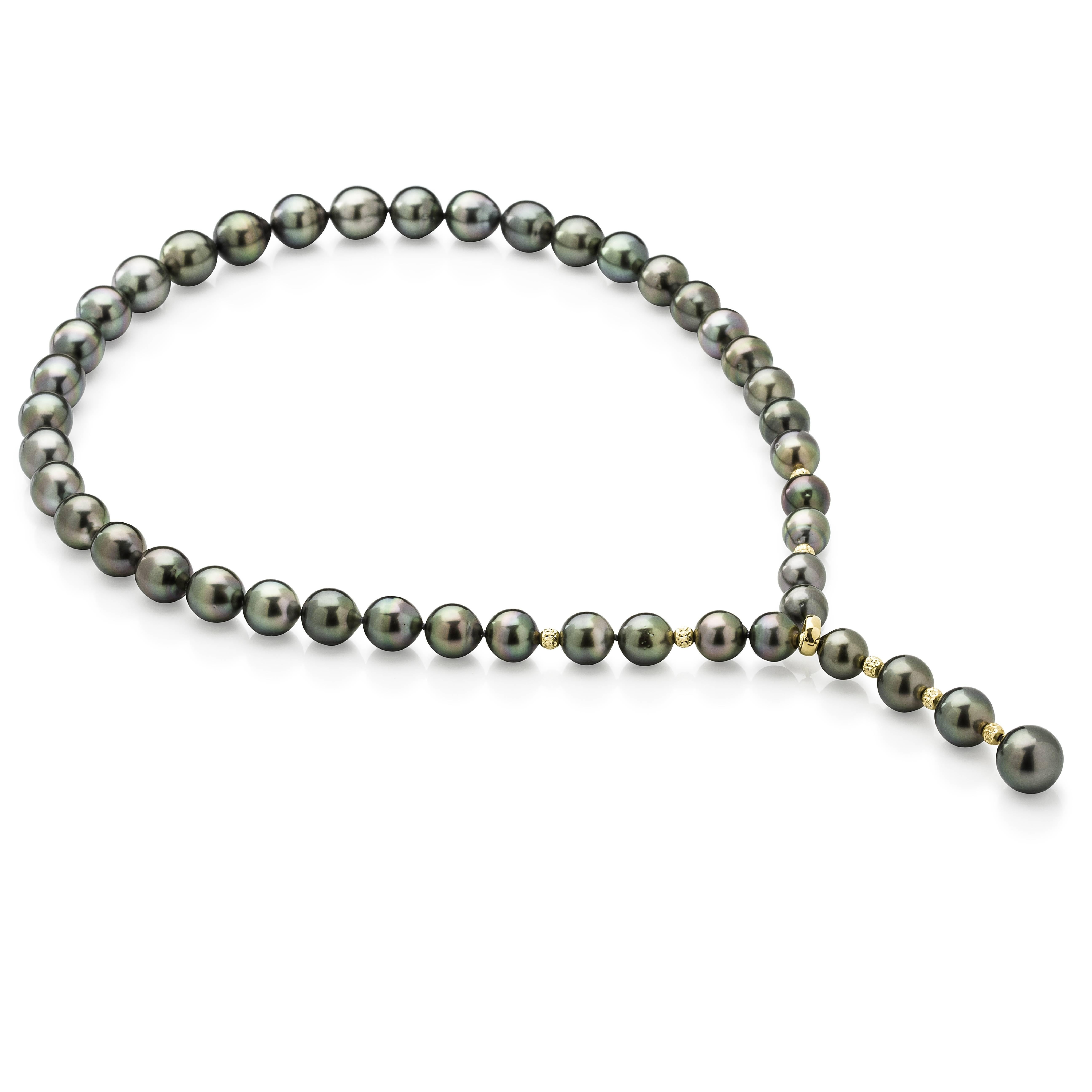 Lust Pearl Tahitian South Sea Pearl Strand Featuring 18 Carat Yellow Gold Clasp In New Condition For Sale In Broome, Western Australia