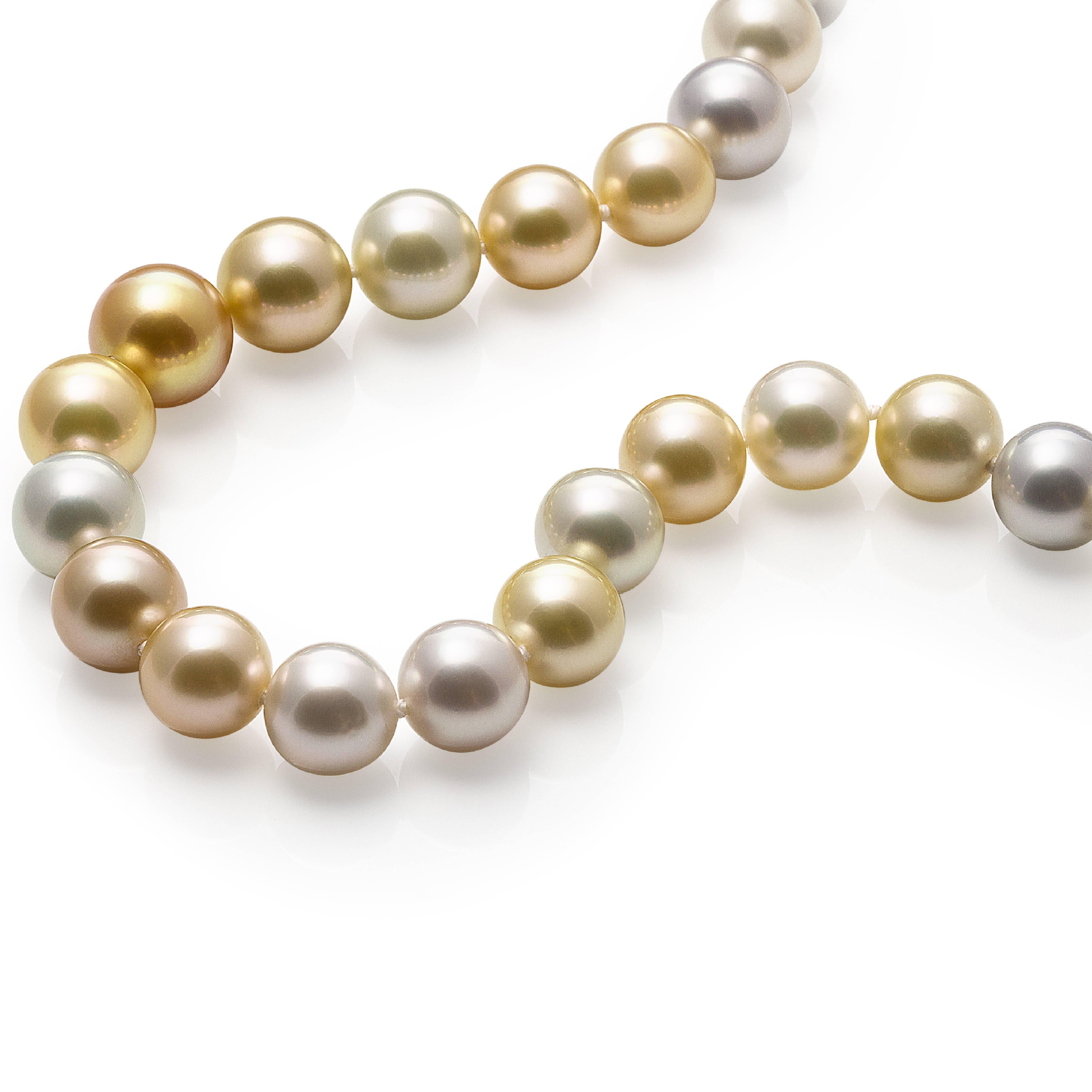 Modern Lust Pearls South Sea Pearl Strand Yellow Gold Clasp For Sale