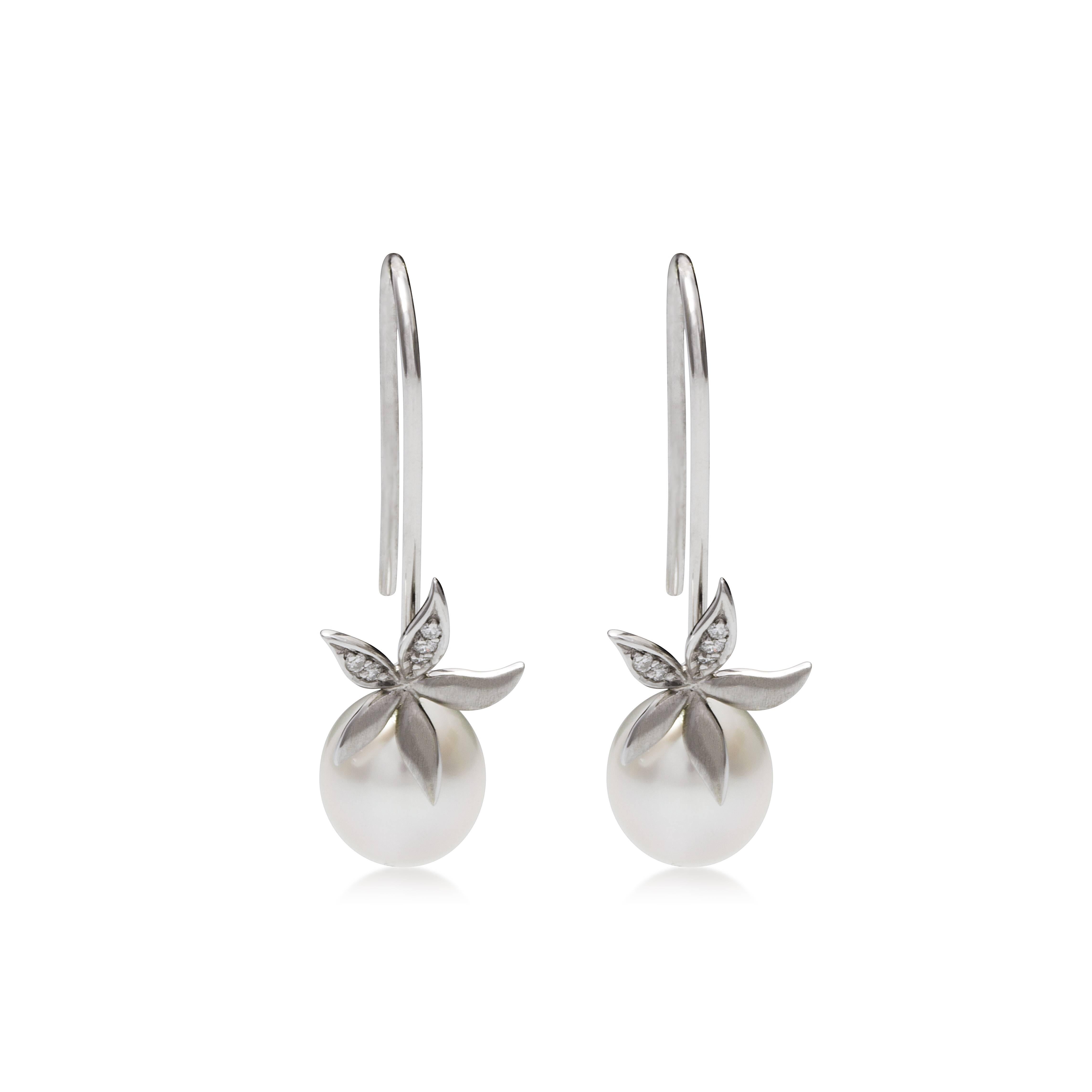 Modern 0.06 Carat White Diamond Drop South Sea Pearl Flower Earrings