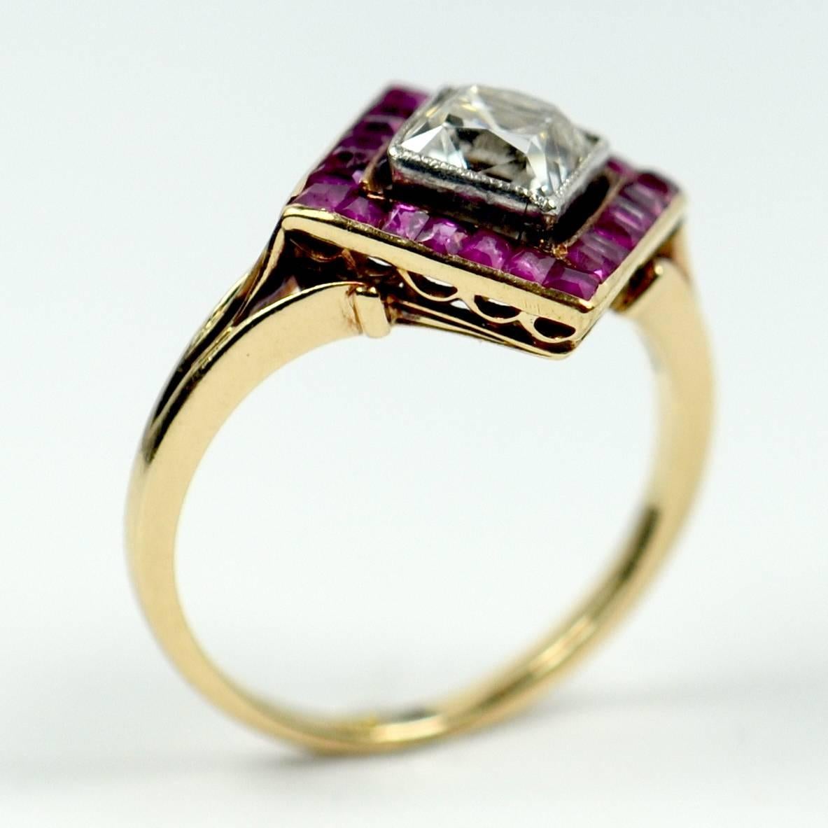 Edwardian 1.20 Carat Diamond Ruby Ring In Good Condition For Sale In London, GB