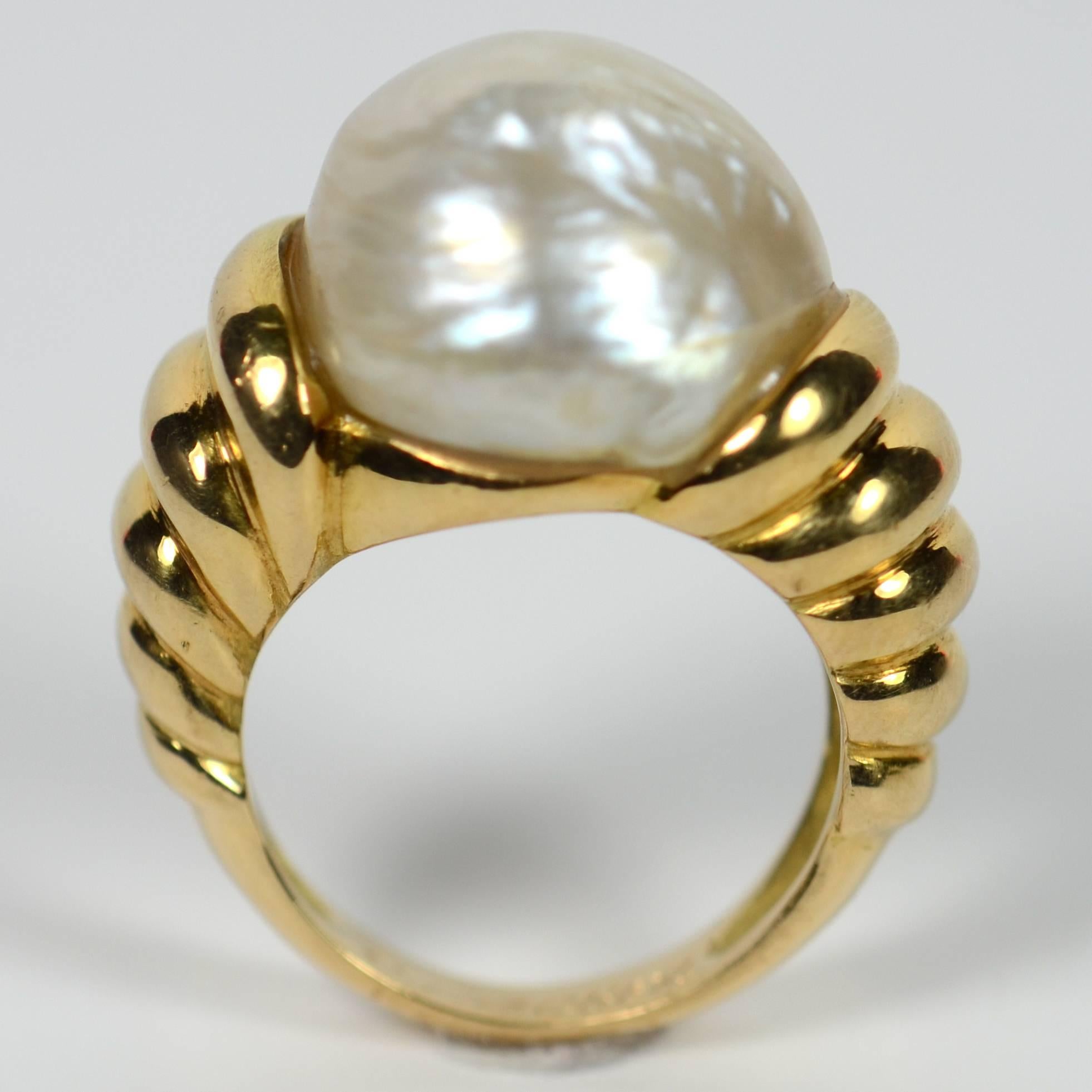 Christine Escher French Mabe Pearl Yellow Gold Ring In Good Condition In London, GB