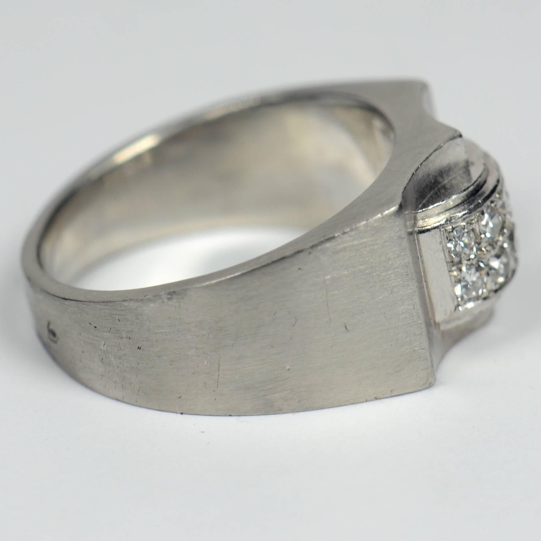 French 1935 Modernist White Diamond Platinum Ring 3
