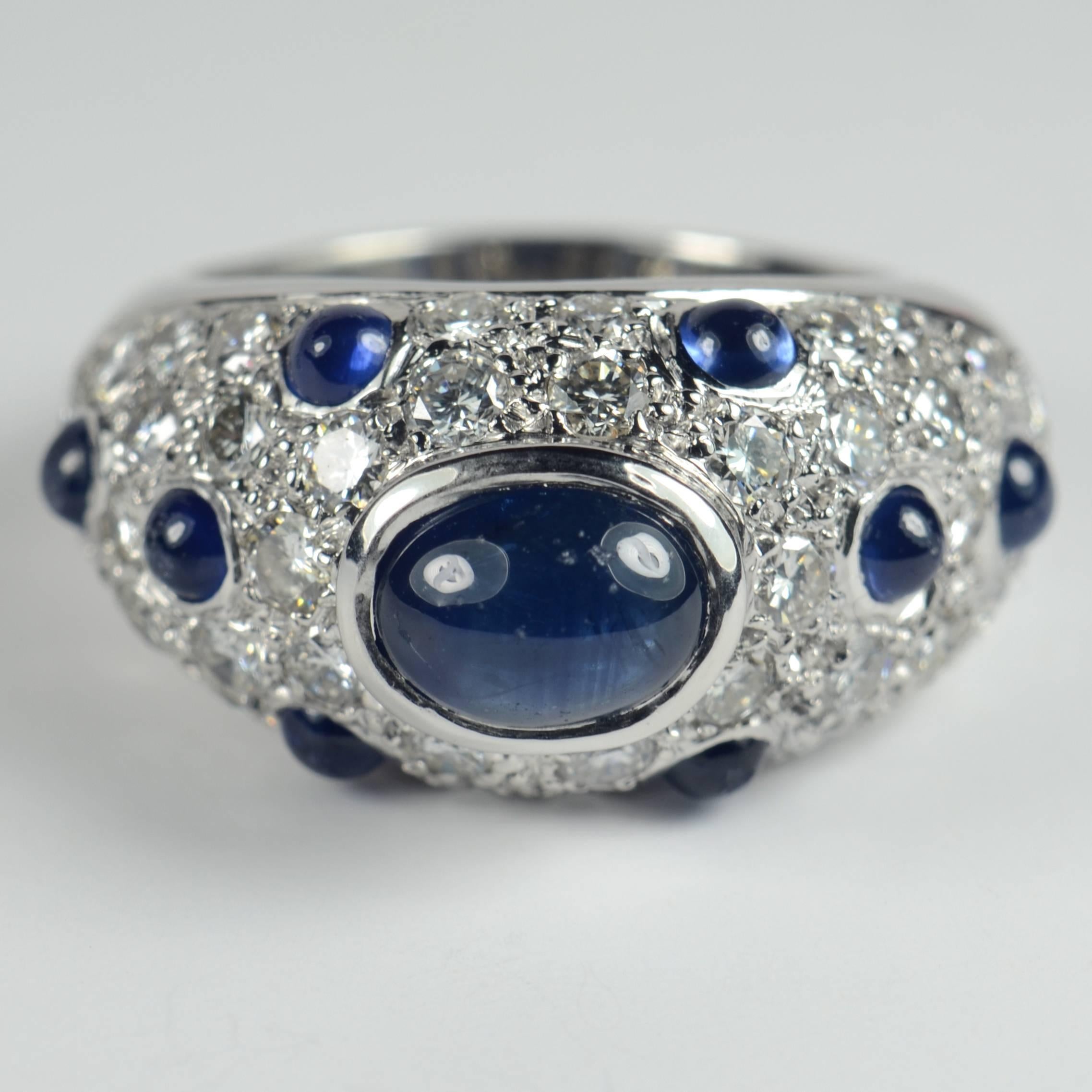 Round Cut French Sapphire Diamond Bombe Gold Ring, circa 1950 For Sale
