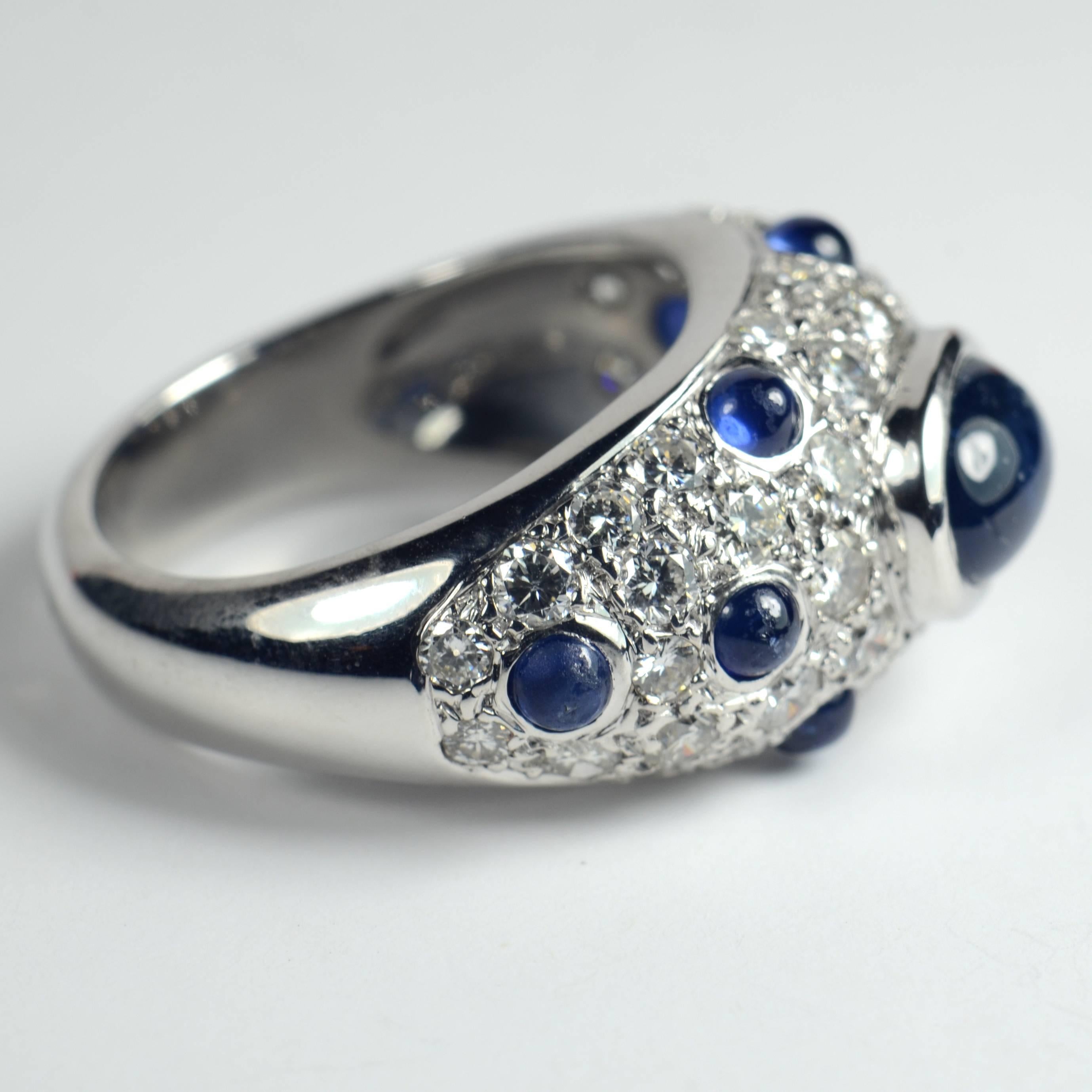 Women's French Sapphire Diamond Bombe Gold Ring, circa 1950 For Sale