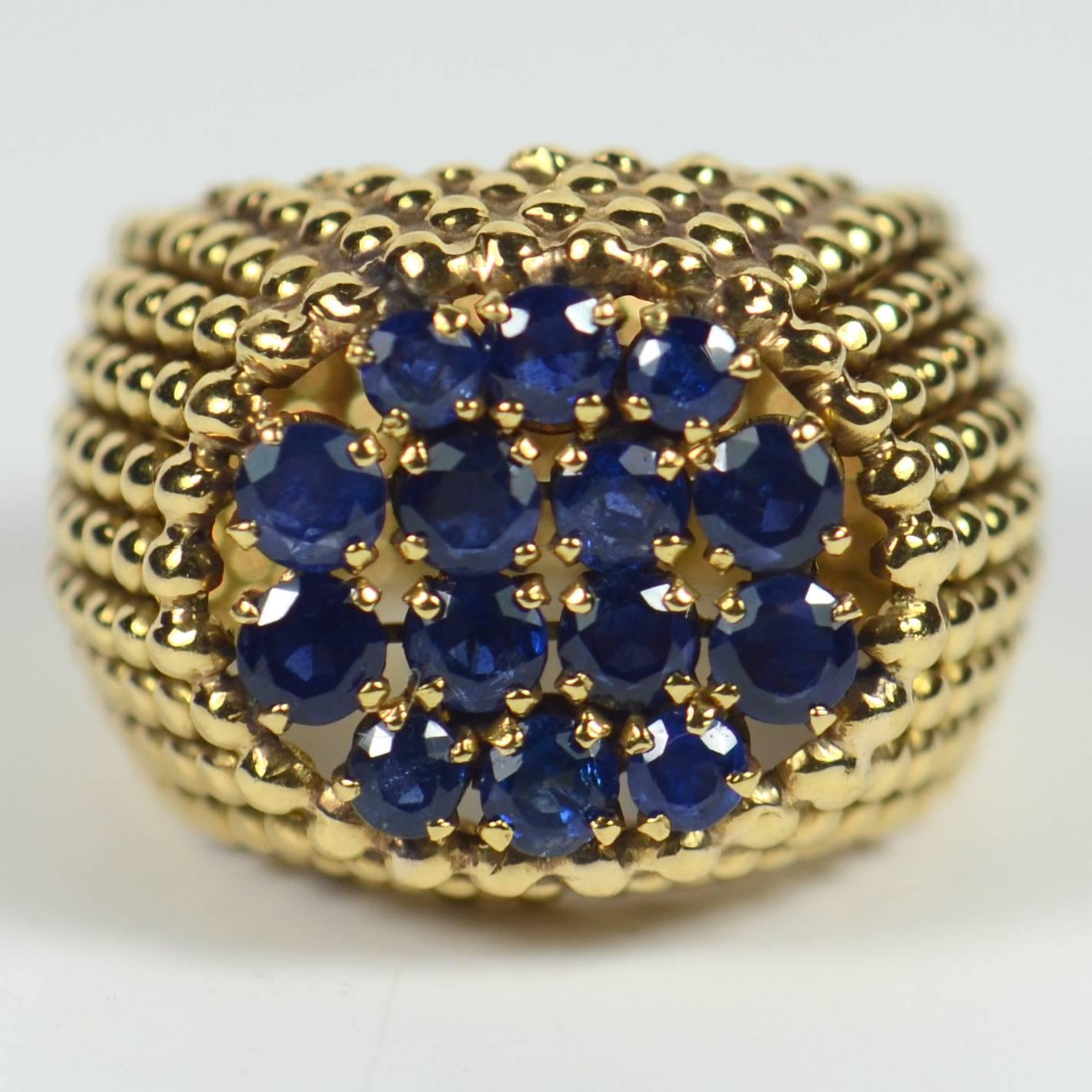 French Sapphire Gold Ring, circa 1950 In Good Condition For Sale In London, GB