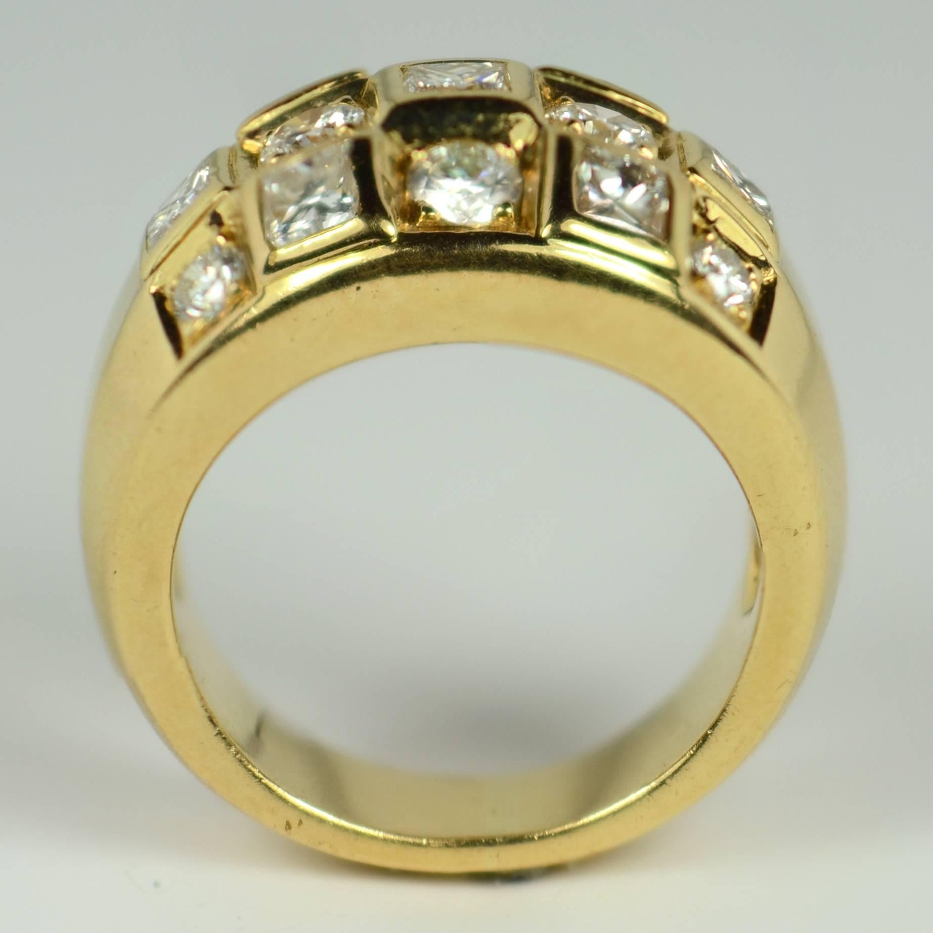 Princess Cut Diamond Gold Bombe Ring In Good Condition For Sale In London, GB