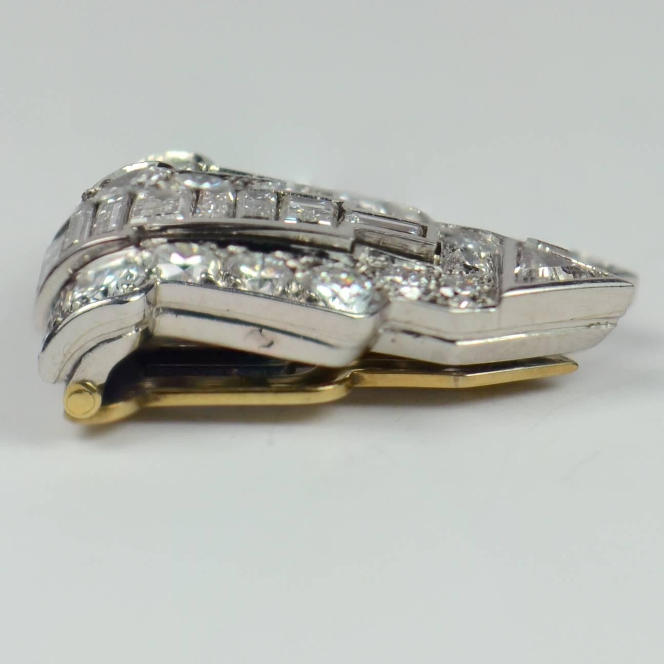 Round Cut Art Deco White Diamond Platinum Gold Clip Brooch