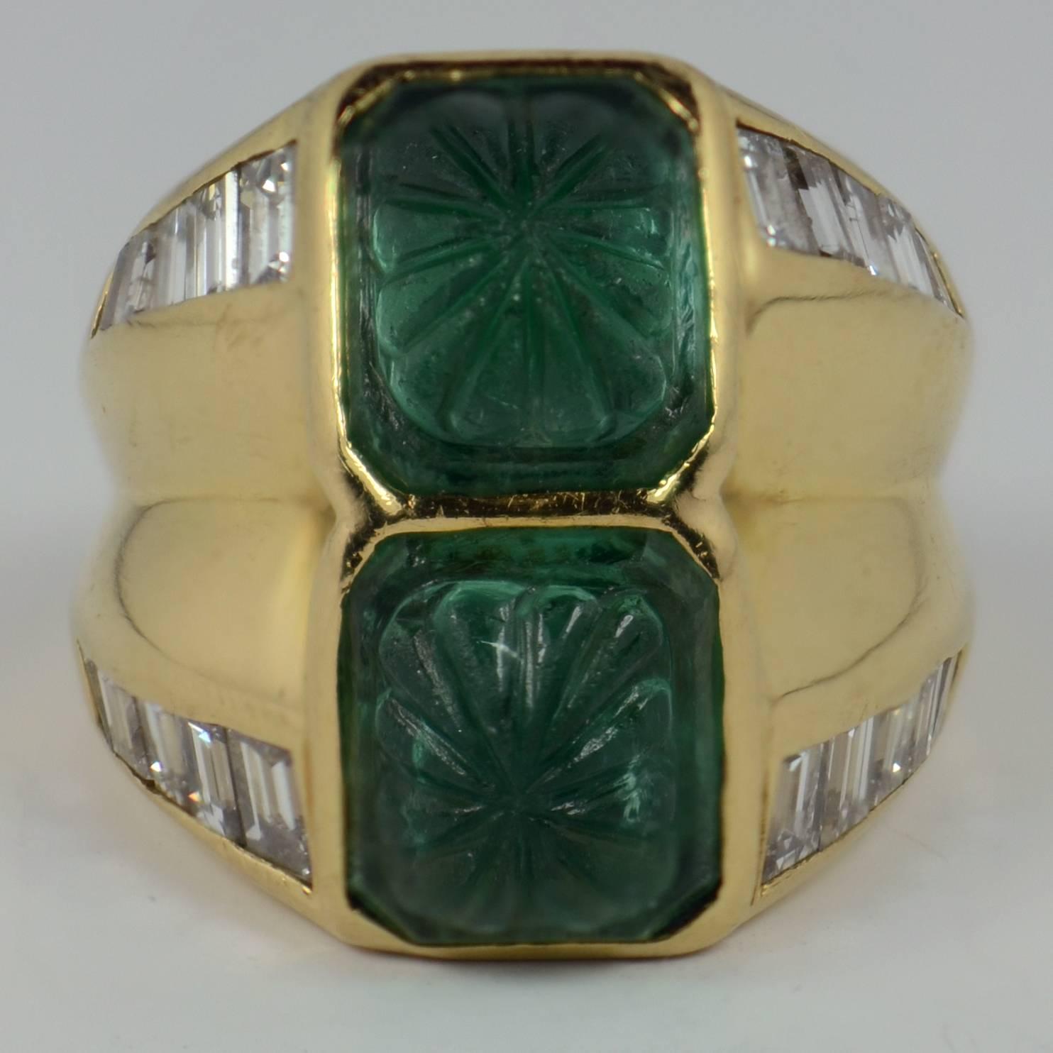 Women's Carved Emerald Diamond Gold Ring